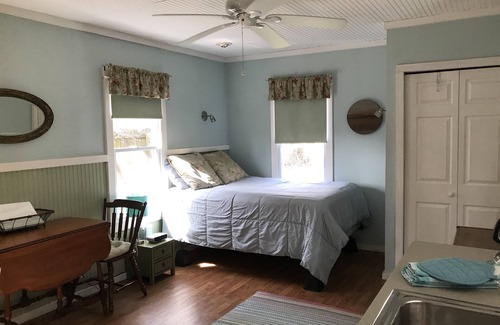Audubon House | Kentucky Derby & Oaks Own Cabin at Audubon Park