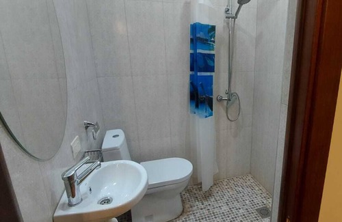 Kentron House | Kenut Hostel