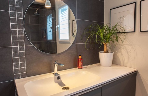 Saint-Loubes House | Ker Amice