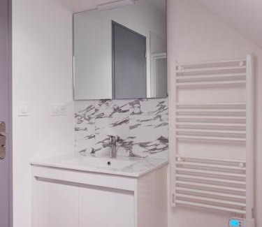 Le Vivier-sur-Mer Apartment | Ker Mamie-Paule charmante, petite maison, située entre Saint-Malo et le Mont-Saint-Michel