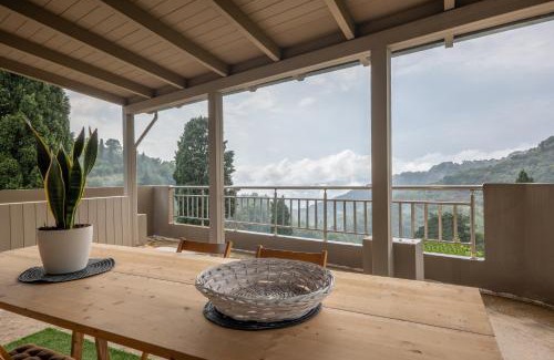 Ano Kera House | Kera valley house