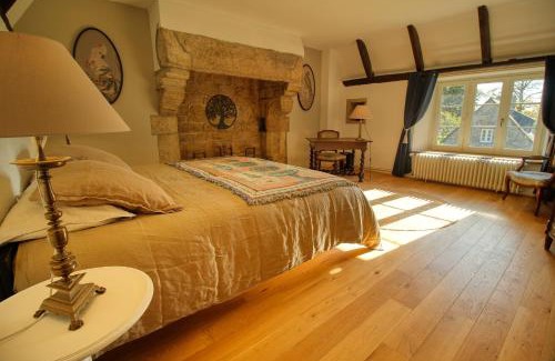 Riec-sur-Belon Bed & Breakfast | KERBELEG, ferme-manoir du XVè siècle, chambres grand confort