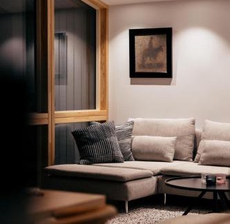 Selfoss House | Kerbyggd: Luxury house and cottage in golden circle