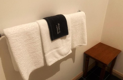 Port Huon Hotel | Kermandie Hotel
