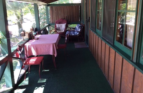 Kernville Cabin | Kern Riverfront Lodge