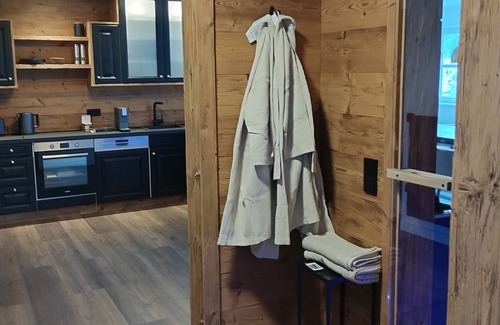 Hauzenberg Apartment | Kernsanierte Hochwertige Ferienwohnung mit Privatsauna in der Nähe von Passau