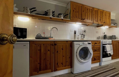 East Lewiston Cottage | Kerrowdown Cottage. Self Catering for 4 in the Highlands of Scotland