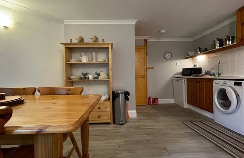 East Lewiston Cottage | Kerrowdown Cottage. Self Catering for 4 in the Highlands of Scotland