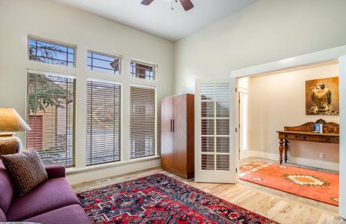 Canyon County House | Kerry Hill Manor