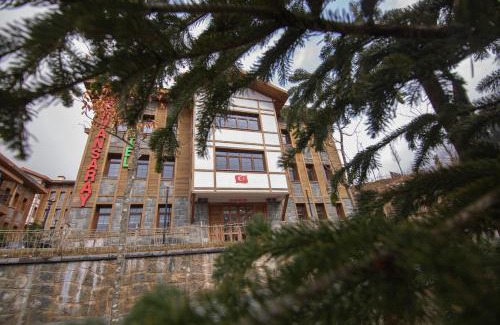 Ayder Yaylasi Hotel | Kervansaray Deluxe Hotel