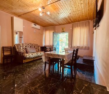 Ambrolauri Villa | Kesane In Racha