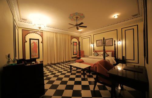Chittorgarh Hotel | Kesarbagh Palace