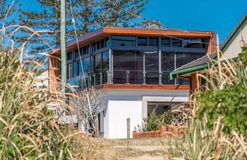 Brunswick Heads Apartment | KESCAR 2, TOP NOTCH, Par EXCELLENCE