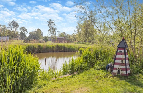 Welney House | Kestrel Lodge - Two Bedroom House, Sleeps 4