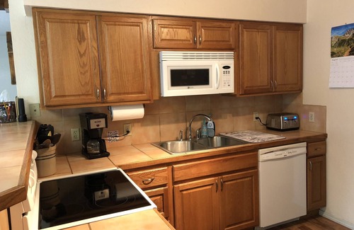 Ketchikan Apartment | Ketchikan Northern Retreat - 3 Bedroom Apartment on Large Private Lot