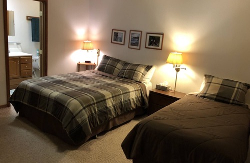 Ketchikan Apartment | Ketchikan Northern Retreat - 3 Bedroom Apartment on Large Private Lot