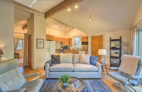 Ketchum Cottage | Ketchum Couple's Retreat: 1 Mi to Sun Valley!