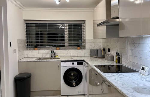 Kettering House | Kettering/Stylish/Contractors