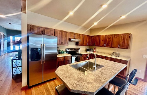 Bonner-West Riverside House | KettleHouse amphitheater,custom woodwork throughout,near rivers retreat,Missoula