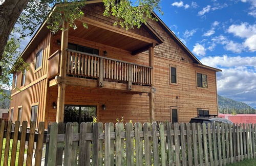 Bonner-West Riverside House | KettleHouse amphitheater,custom woodwork throughout,near rivers retreat,Missoula