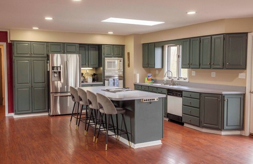 Hammondsport House | Keuka Glory-A beautiful home overlooking Keuka Lake!