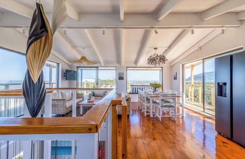 Keurboomstrand Villa | Keurboom House - Four Bedroom Villa, Sleeps 8