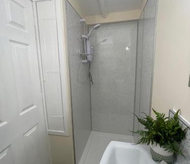 Finstown Apartment | Kevara Shepherds Hut