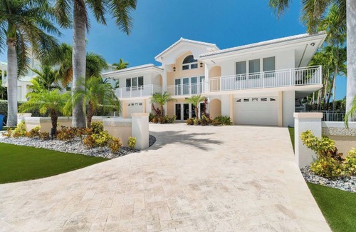 Coury House | Key Colony Beach Open Water Serenity