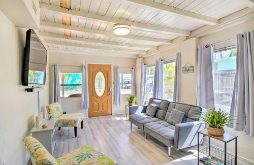 Key Largo Village House | Key Largo Home with Dock and Private Beach Access