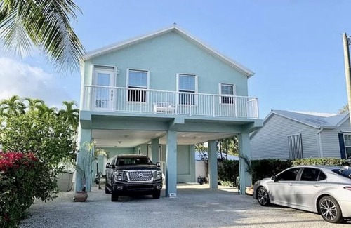 Twin Lakes House | Key Largo large 4/3 Waterfront home access to the Bay