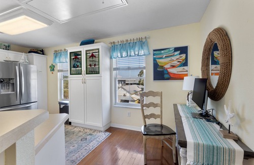 Cedar Key House | Key Lime Cottage! Golf Cart Inc. Summer Special!