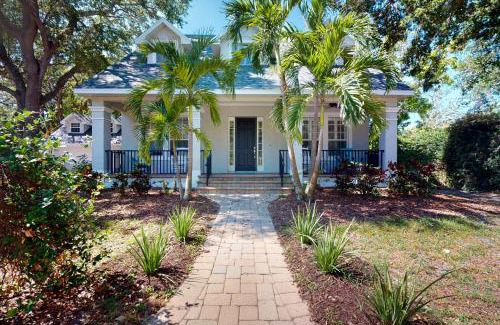 Indian Beach Sapphire Shores House | Key West Style-Livin'