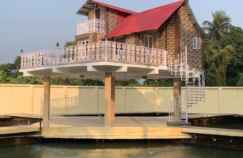 Kolkata Resort | Keya Patar Nouka (Resort)