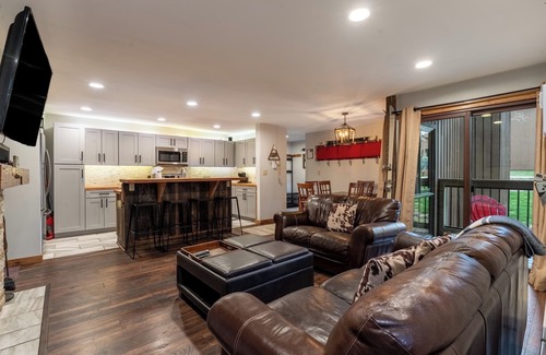 Keystone Condo | Keystone condo w/wood-burning fireplace & private balcony, Close to shuttle