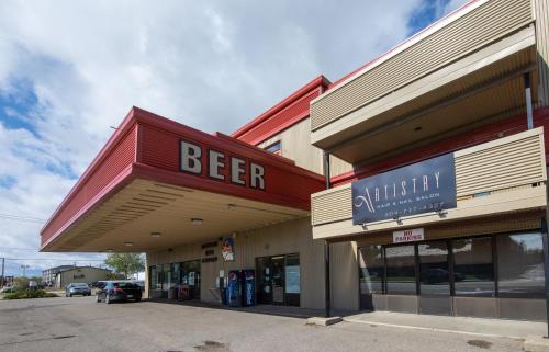 Brandon Hotel | Keystone Motor Inn