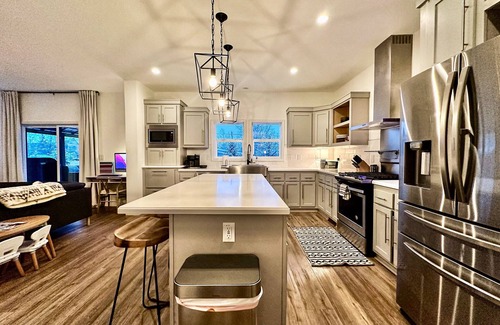 Summit Cove House | Keystone Retreat: Gated House, Hot Tub, Firepit, Fenced Yard for Furry Friends