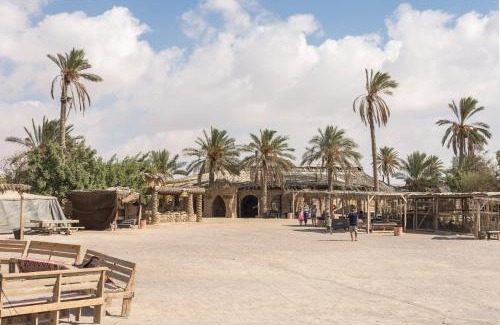 Mahane Zofar Cabin | Kfar Hanokdim - Desert Guest Rooms