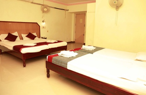 Erode Hotel | KG Grand Inn