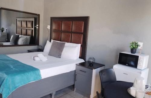 Thaba Chweu Hotel | Kgakgamela Road Lodge