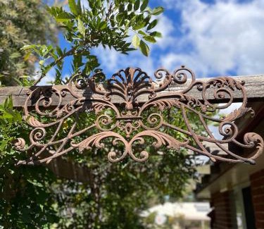 Hodgson Vale Apartment | Khaman