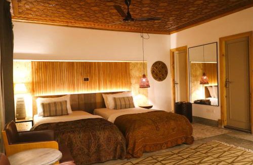 Srinagar House | Khanda Kothi