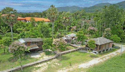 Khanom House | Khanom Lan Thung Resort