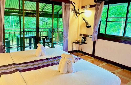 Khlong Sok Hotel | Khao Sok River Lodge Hotel