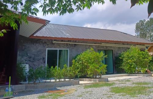 Khlong Sok House | KhaoSok Farmstay