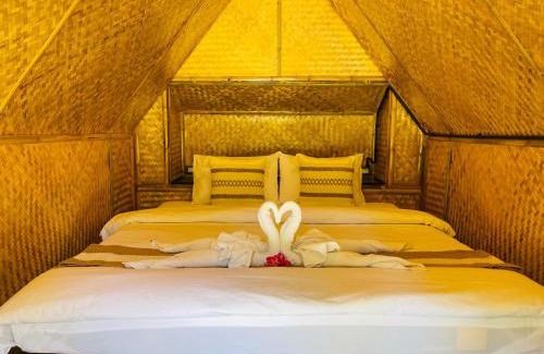 Khlong Sok Resort | Khaosok Monkeys & River Camps