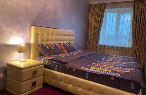 Petrovskoye Apartment | Kharkiv Center Apartment on Hoholya Str, Poetry square