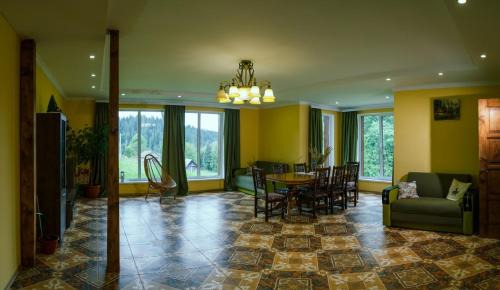 Snidavka House | Khata Lisnyka
