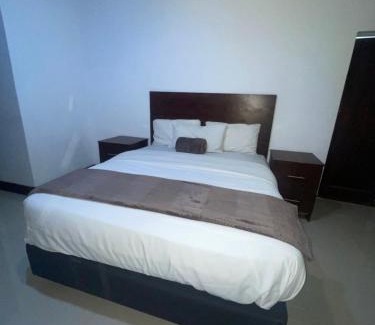 Muckleneuk House | Khaya Mnandi Leisure Suites