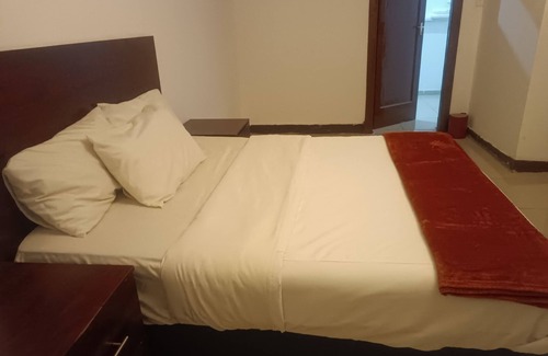 Muckleneuk House | Khayamnandi Leisure Suites
