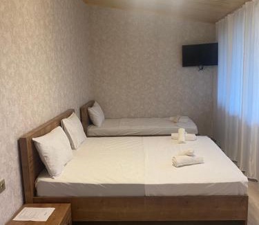 Azerbaijan Hotel | Khazri Qonaq evi/Guest House